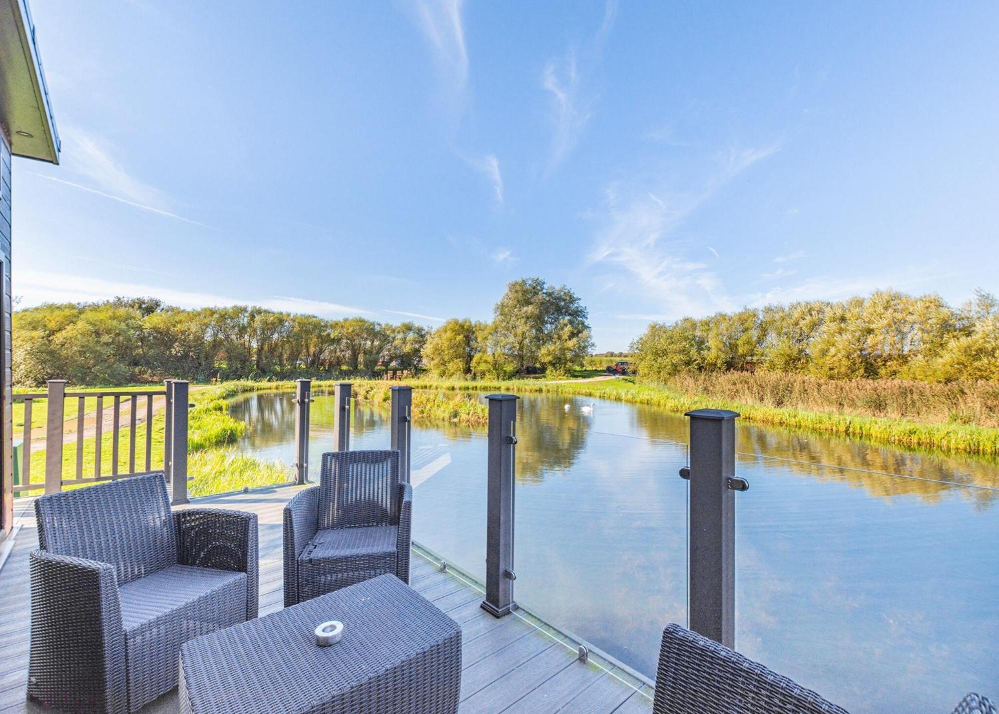 Waterside Hambleton Lakeside Lodges Poulton-le-Fylde Δωμάτιο φωτογραφία