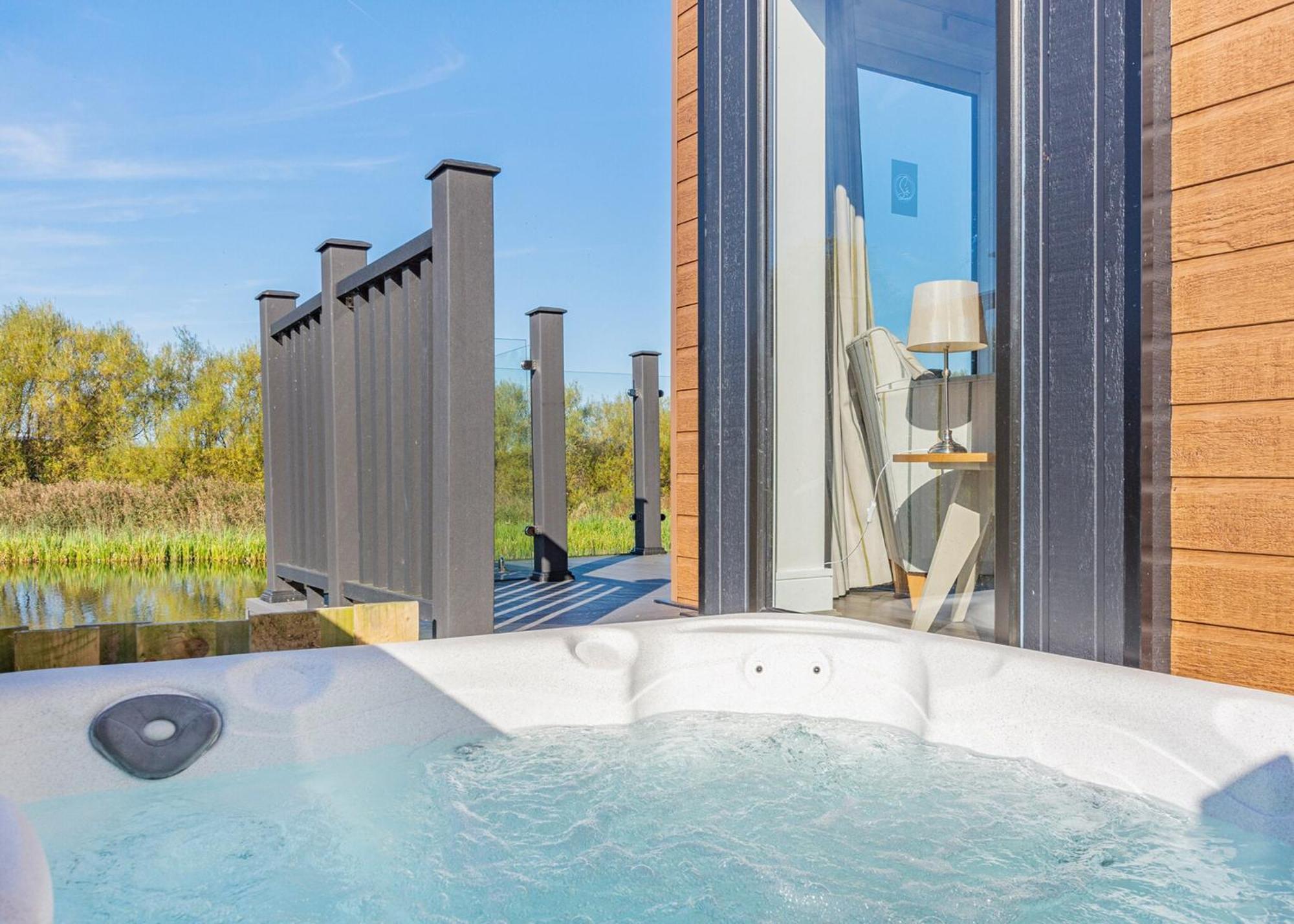 Waterside Hambleton Lakeside Lodges Poulton-le-Fylde Δωμάτιο φωτογραφία