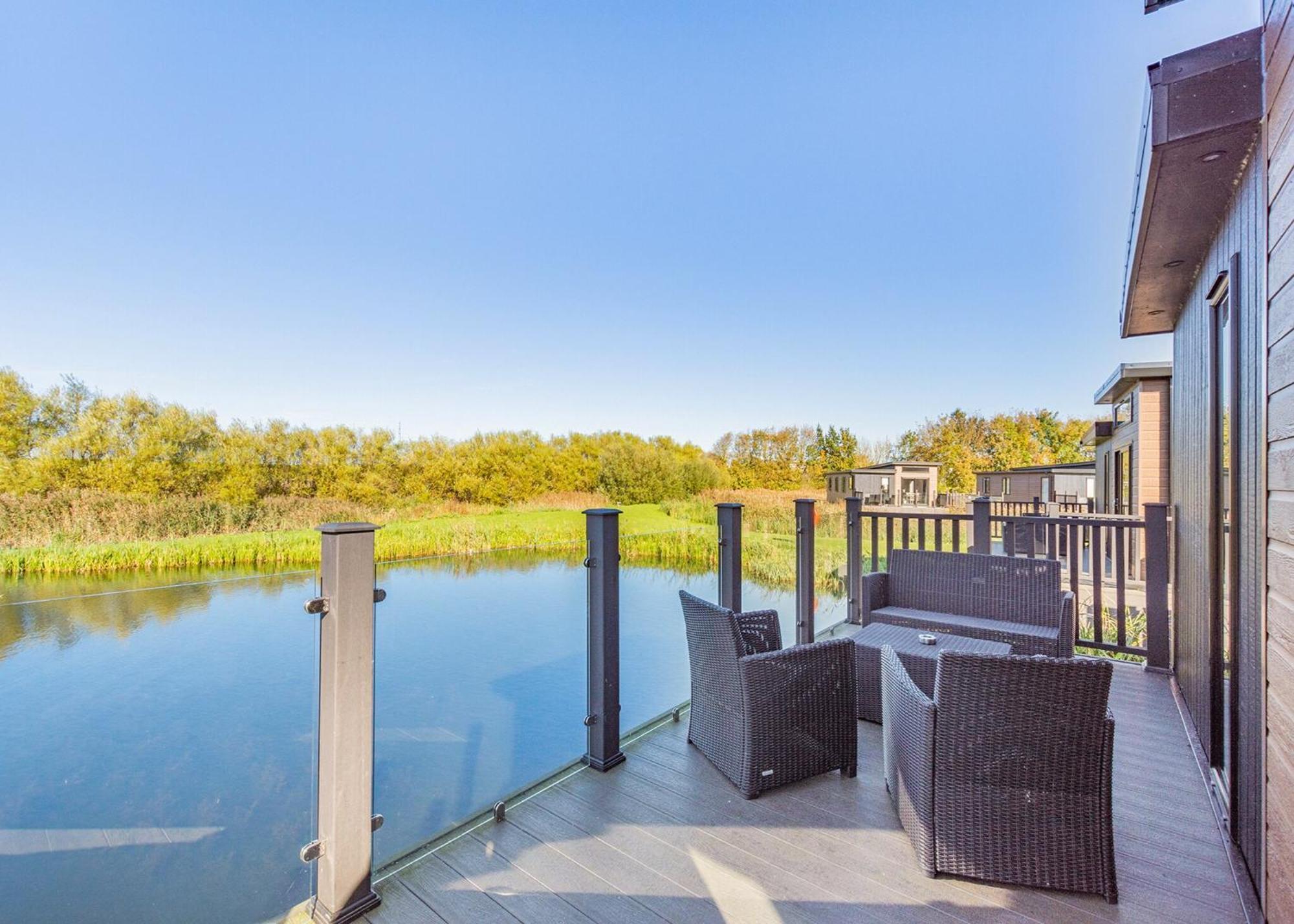 Waterside Hambleton Lakeside Lodges Poulton-le-Fylde Δωμάτιο φωτογραφία